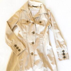 GUESS Trenchcoat